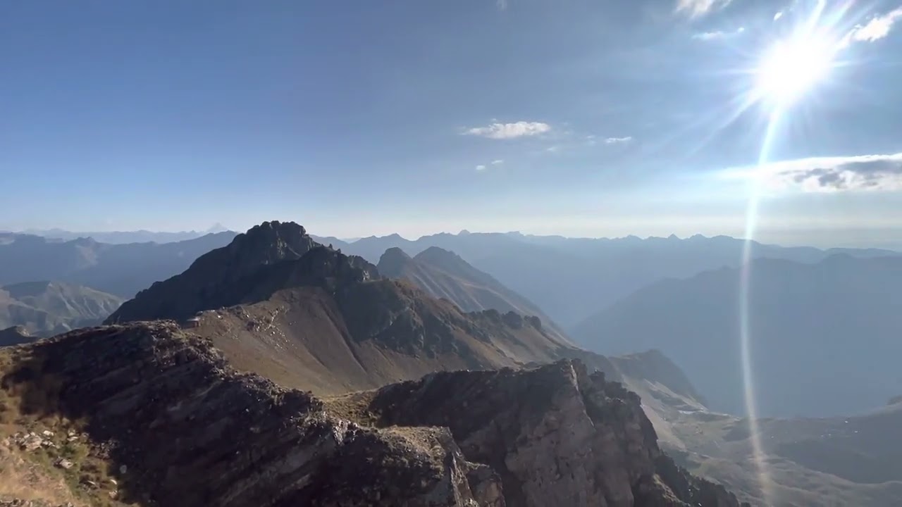 Cime des Blanches 2762m ~ fronti&egrave;re entre la France et l&rsquo;Italie ⛰