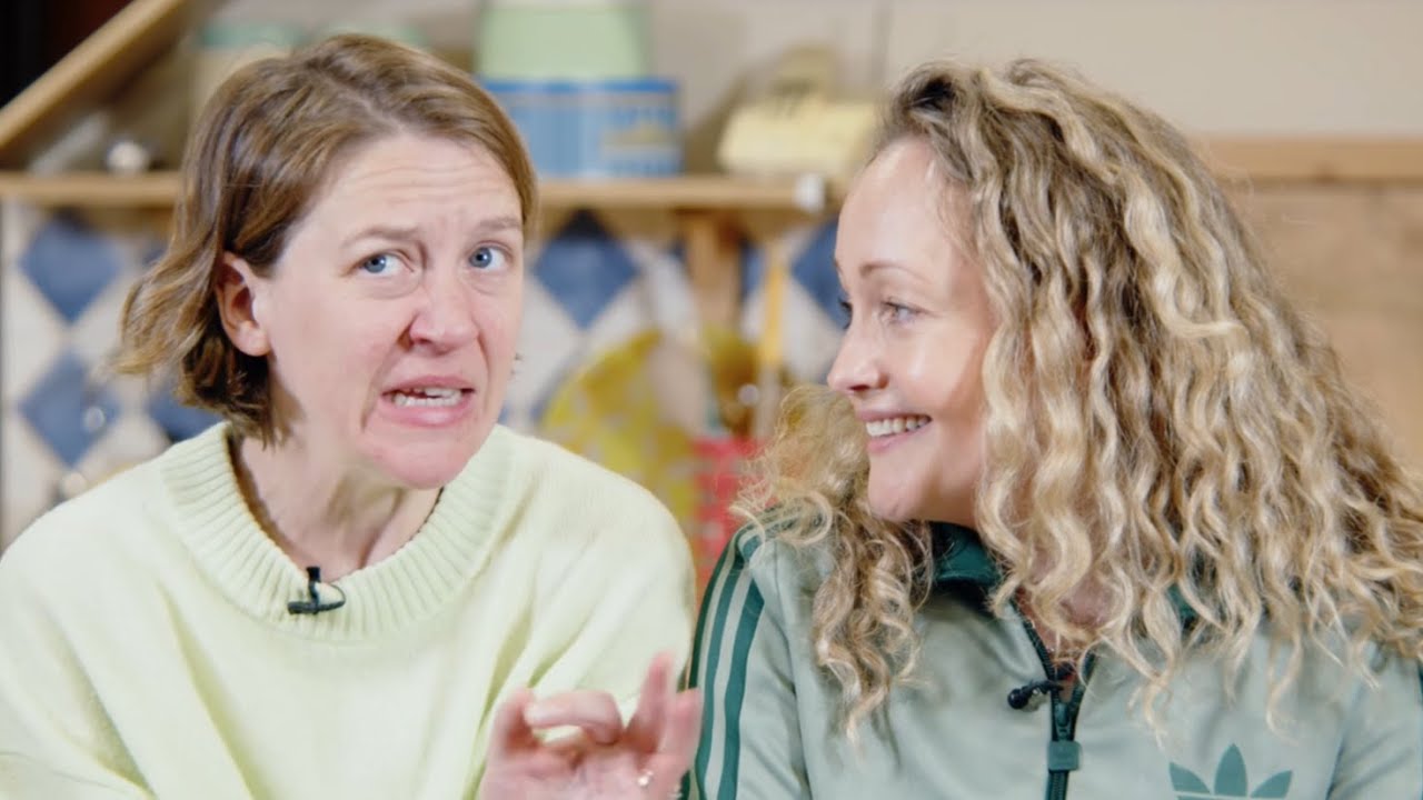 Gemma Whelan, Victoria Elliott and Nancy Allsop perform 'S*x Is A Safari&rsquo; | This Is My Family