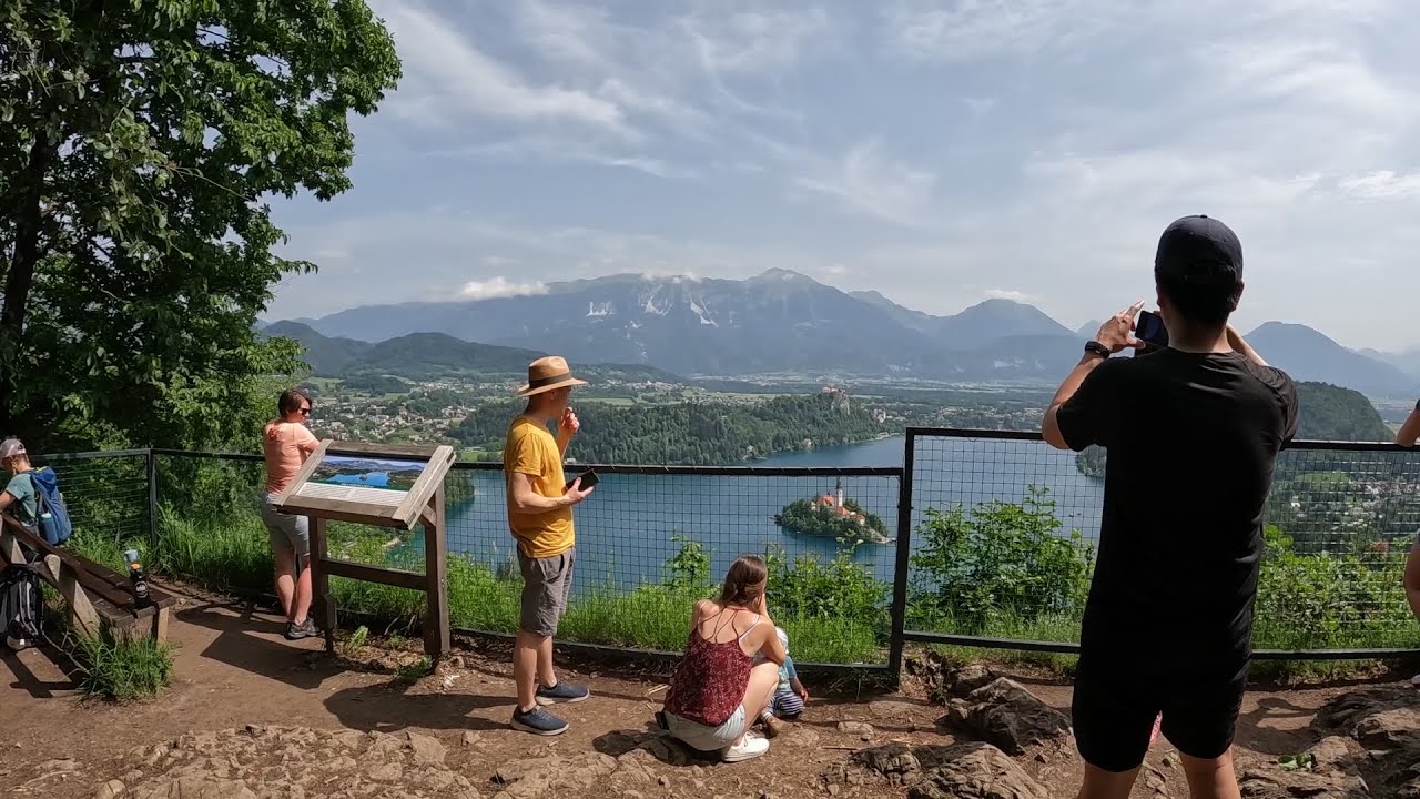 Hiking to Mala Osojnica Viewpoint (685 meters) | Bled, Slovenia | SV2D2