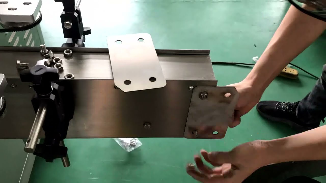 How to install shrink sleeve machine for ( dropper cap PVC seal)