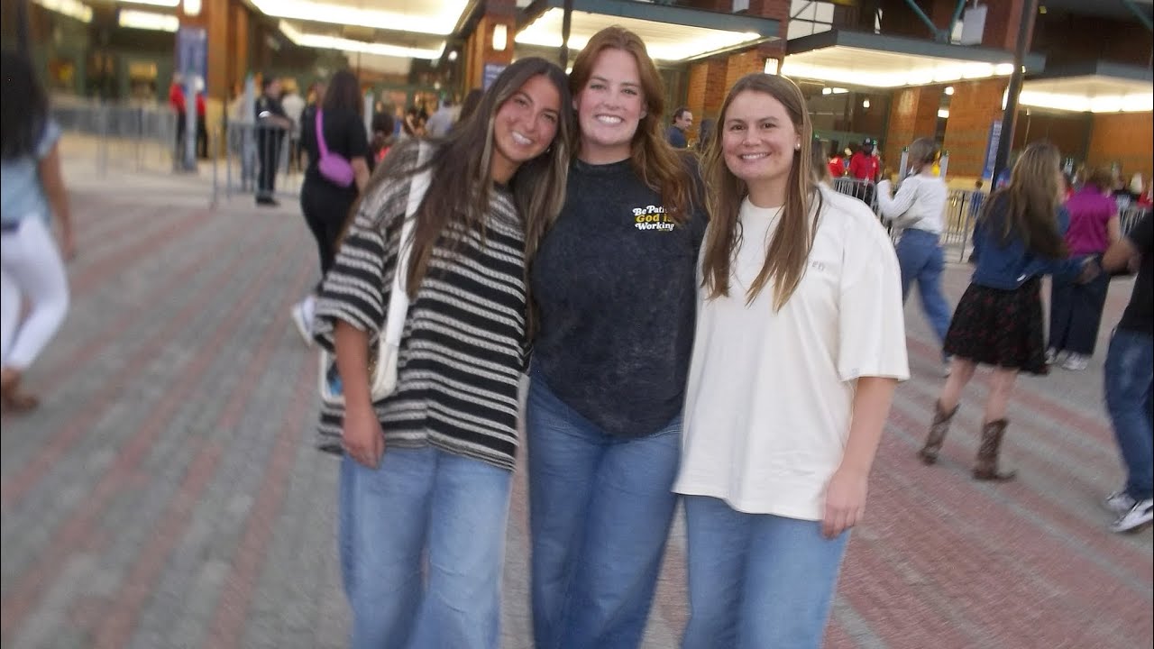 Vintage Jewelry and Brandon Lake Concert