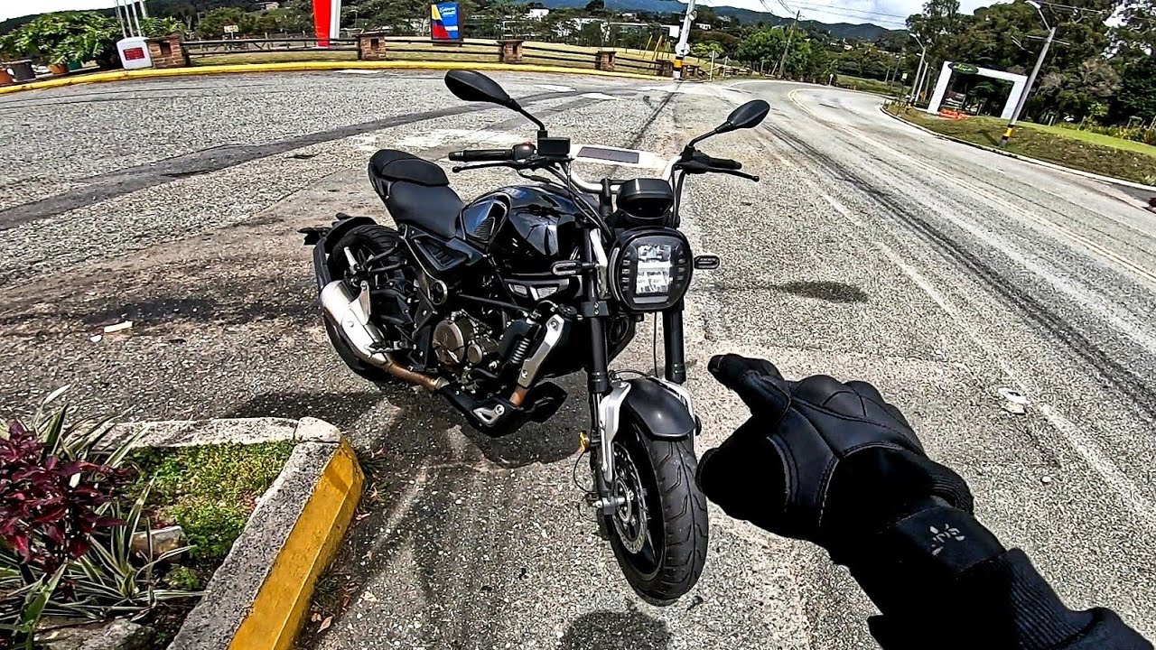 VOGE 300 AC Test Ride |Tiemblan sus RIVALES | Medina Motors