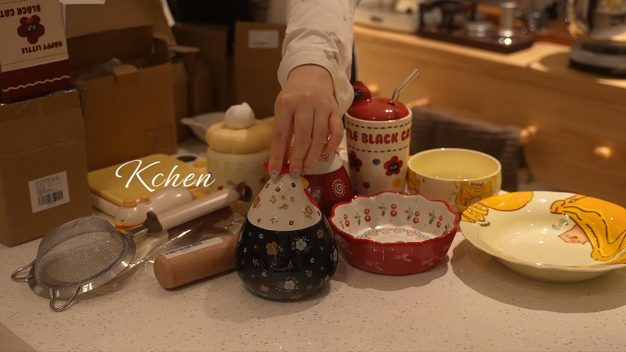 小さなキッチンと猫たちとの新しい旅。🍽😸| My new journey with my little kitchen and cats.