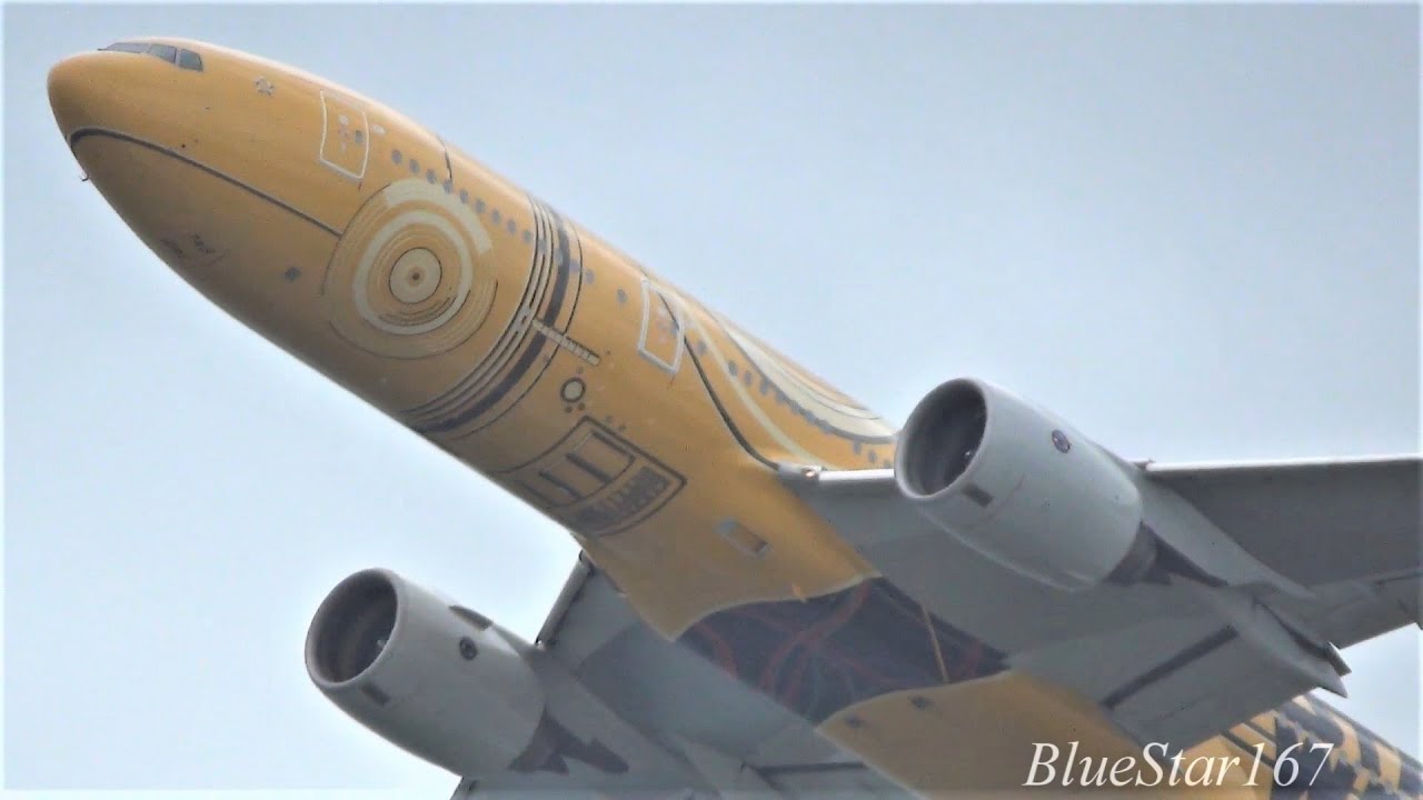 All Nippon Airways Boeing 777-200ER (JA743A) takeoff from KIX/RJBB (Osaka - Kansai) RWY 06R