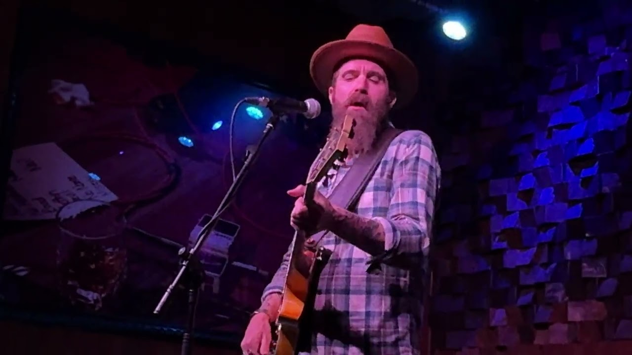 THE KENNETH BRIAN BAND 