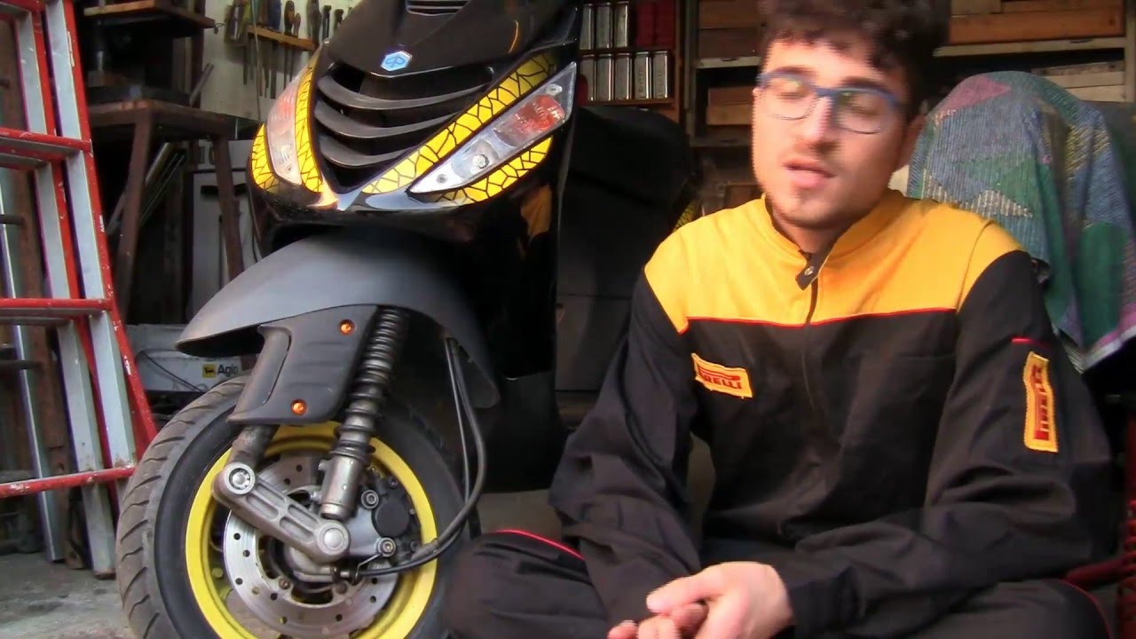 Videoguida - Revisione della forcella di uno scooter - Parte I di III