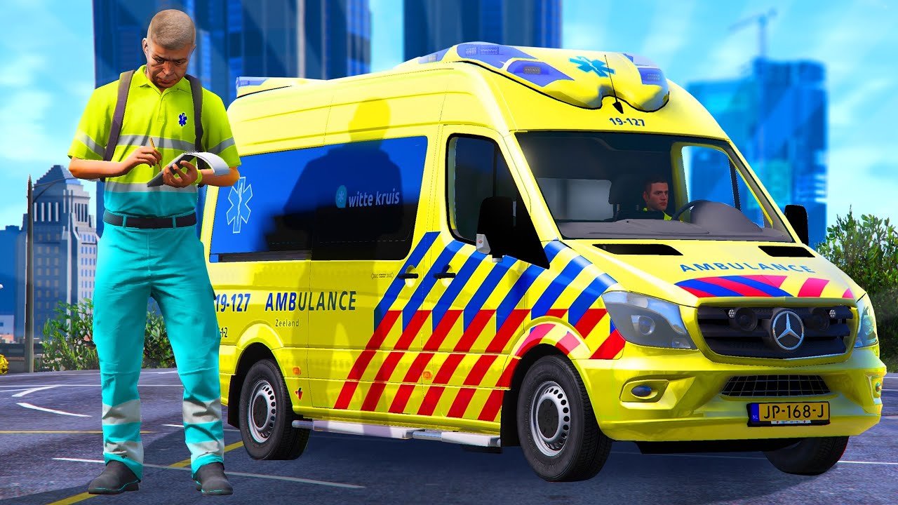 HENKIE Werkt Bij De AMBULANCE!