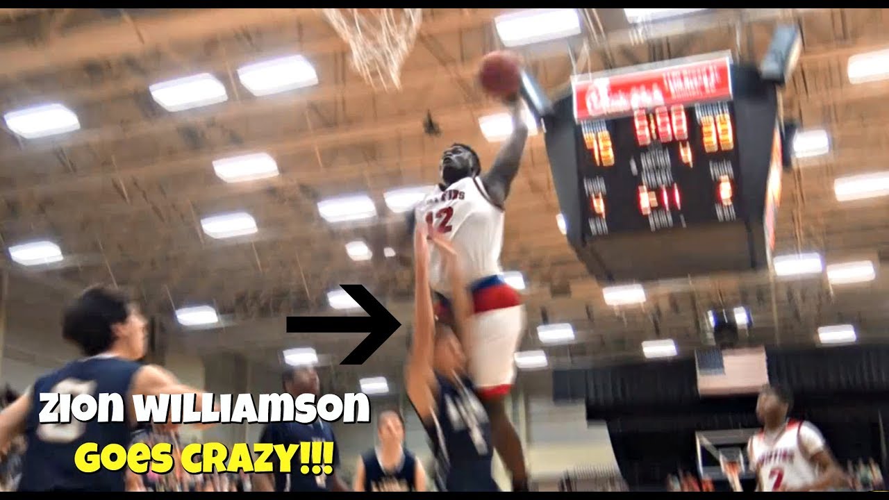 Zion Williamson BAPTIZES Defender + Crazy Block Party! 