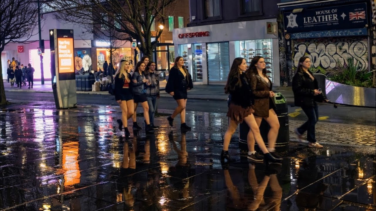 London’s WILDEST Night Walk 🇬🇧 Camden Town After Dark | 4K Street Tour (4K HDR) #nighlife 
