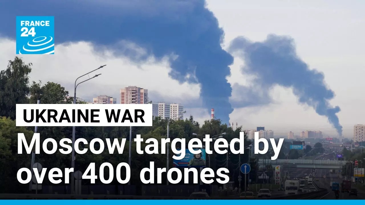 Ukraine fires 400 missiles at Moscow after deadly Russian attacks &bull; FRANCE 24 English