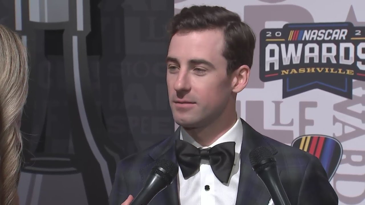 Star drivers hit the red carpet before 2023 NASCAR Awards
