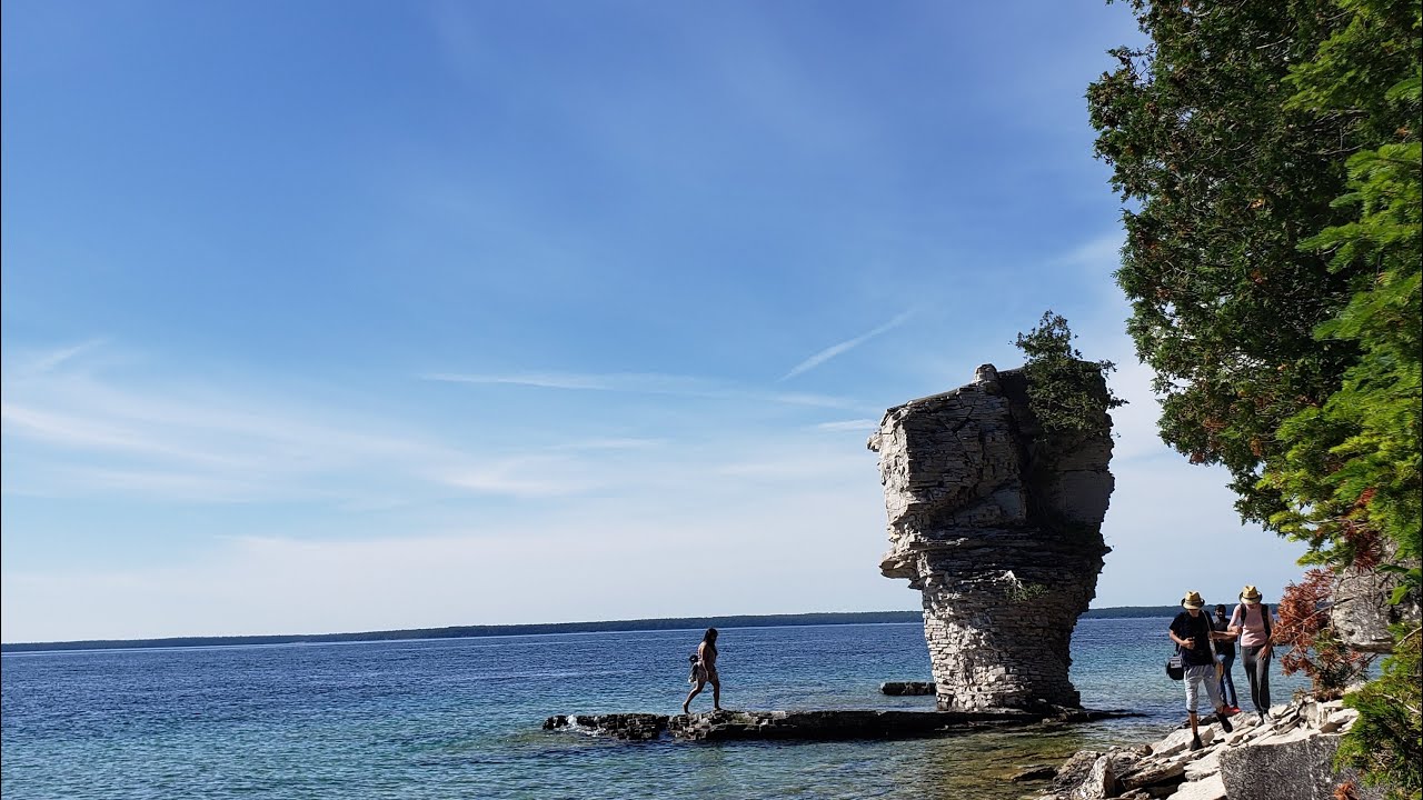 Travel to Tobermory(Flowerpot Island)! Best place to travel in Ontario!