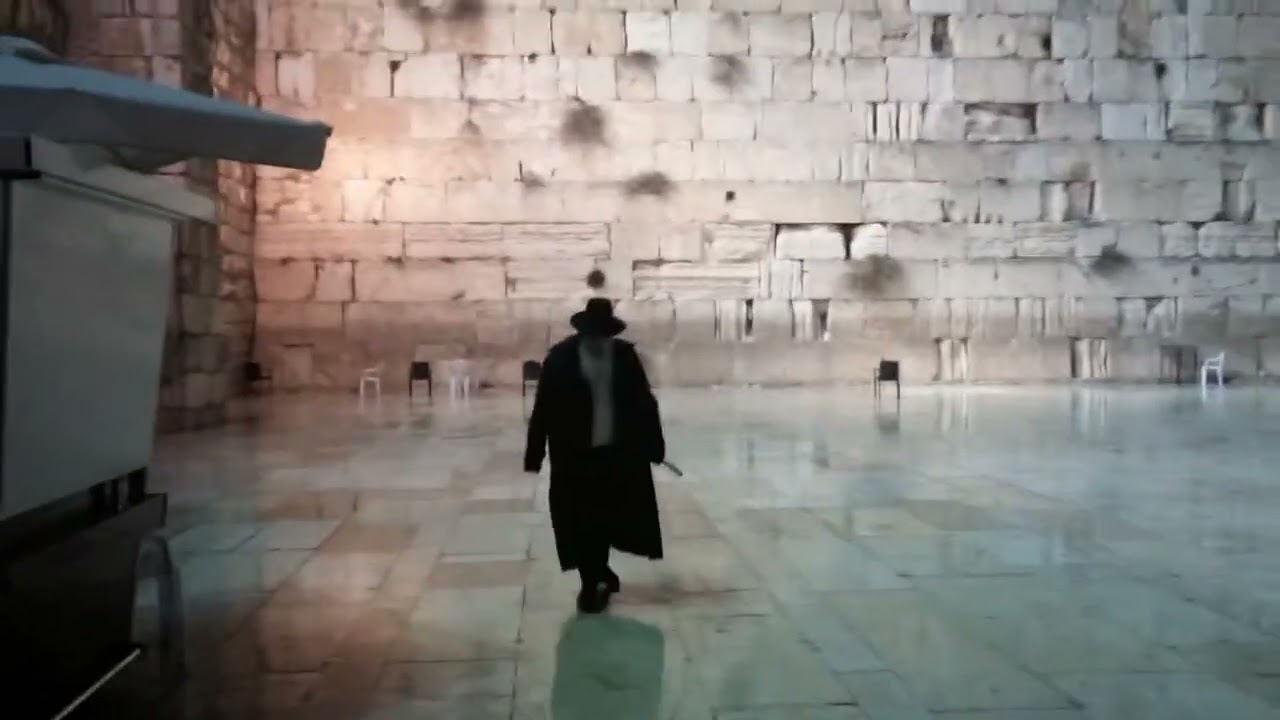ברוך דיין האמת: הרב אורי זוהר זצ