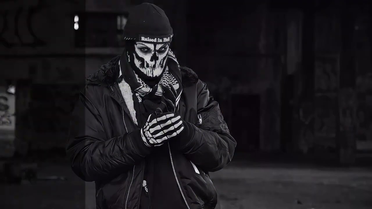 Close Quarters of Gangster [GANGSTER TRAP]