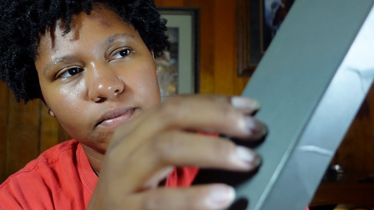 ASMR Experimenting With Random Triggers (No Talking)