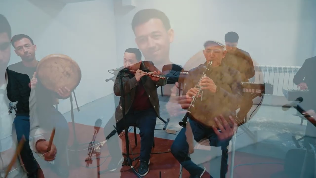 Qashqadaryo filarmoniyasi jamoasi. 