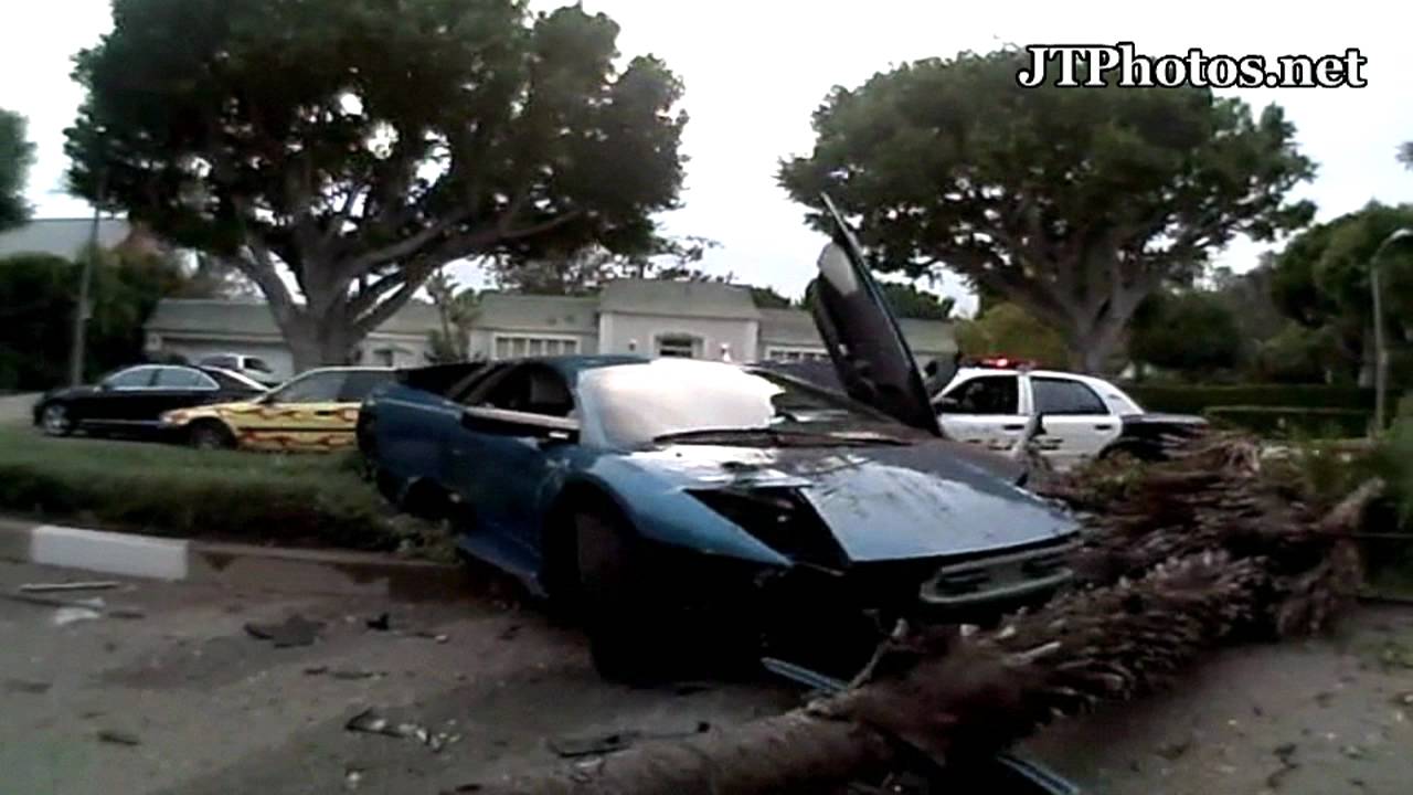 Lamborghini Murcielago crashing into palm tree In Beverly Hills