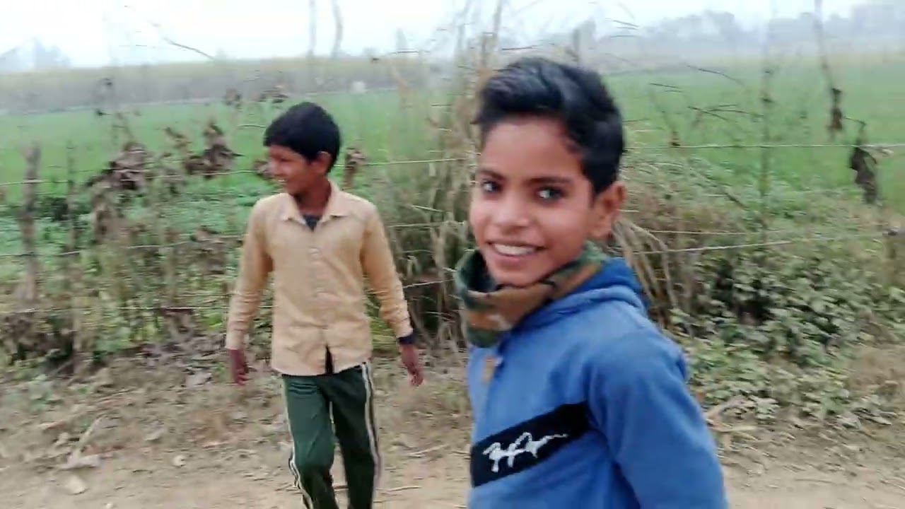 हमारे गांव के प्यारे बच्चे 👀👀🥰 चैनल को सब्सक्राइब