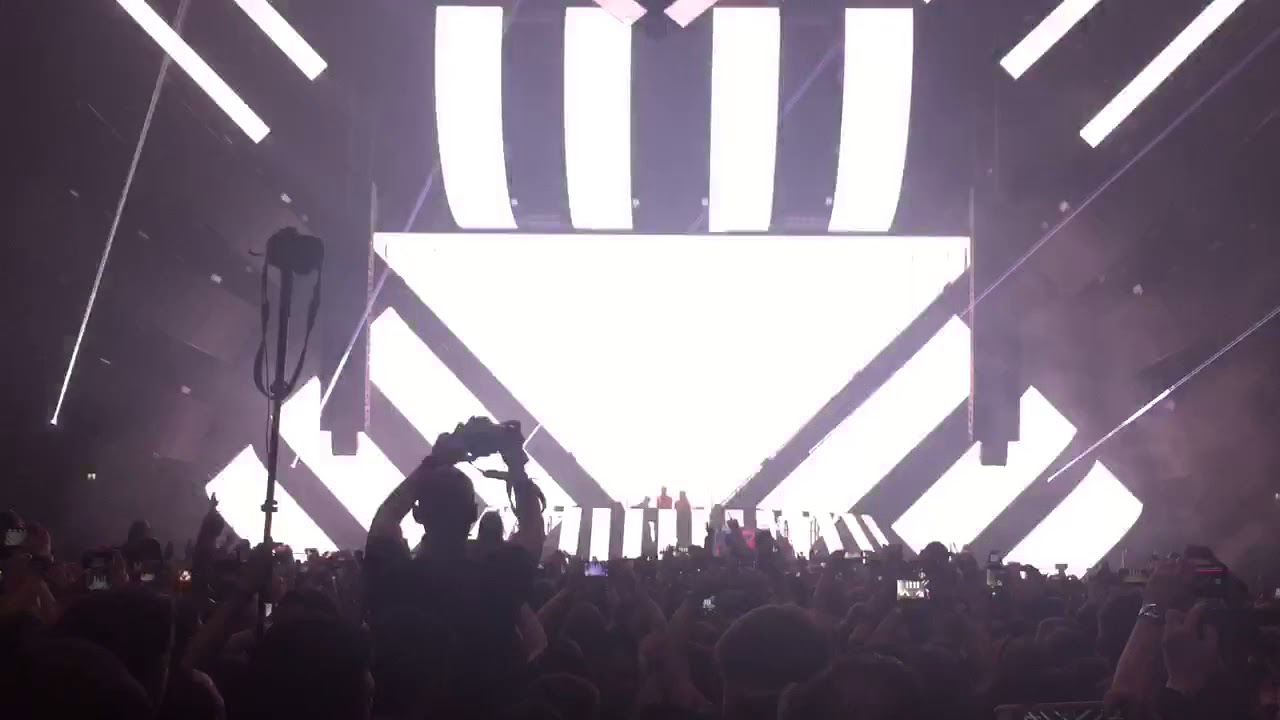 Axwell Λ Ingrosso - How Do You Feel Right Now
