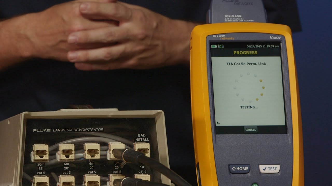 DSX 5000 CableAnalyzer&trade; Copper Cable Certifier  - Running a Test: By Fluke Networks