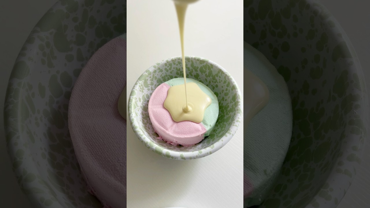 Make chocolate yogurt bowl with me #asmr #food #asmrfood #satisfying #yogurt #healthyfood