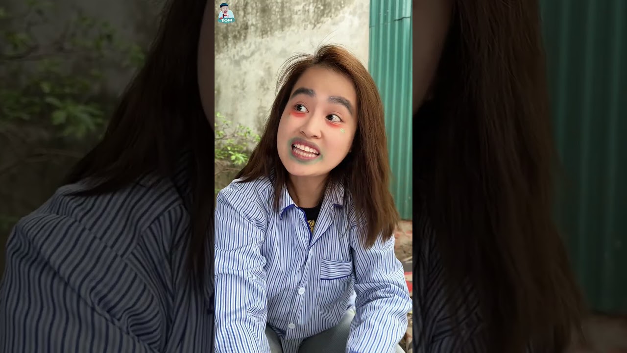 Đập lợn cứu b&aacute;c sĩ | Nh&agrave; đi&ecirc;n vui nhộn tập 95 | T&ocirc;m channel official #Shorts