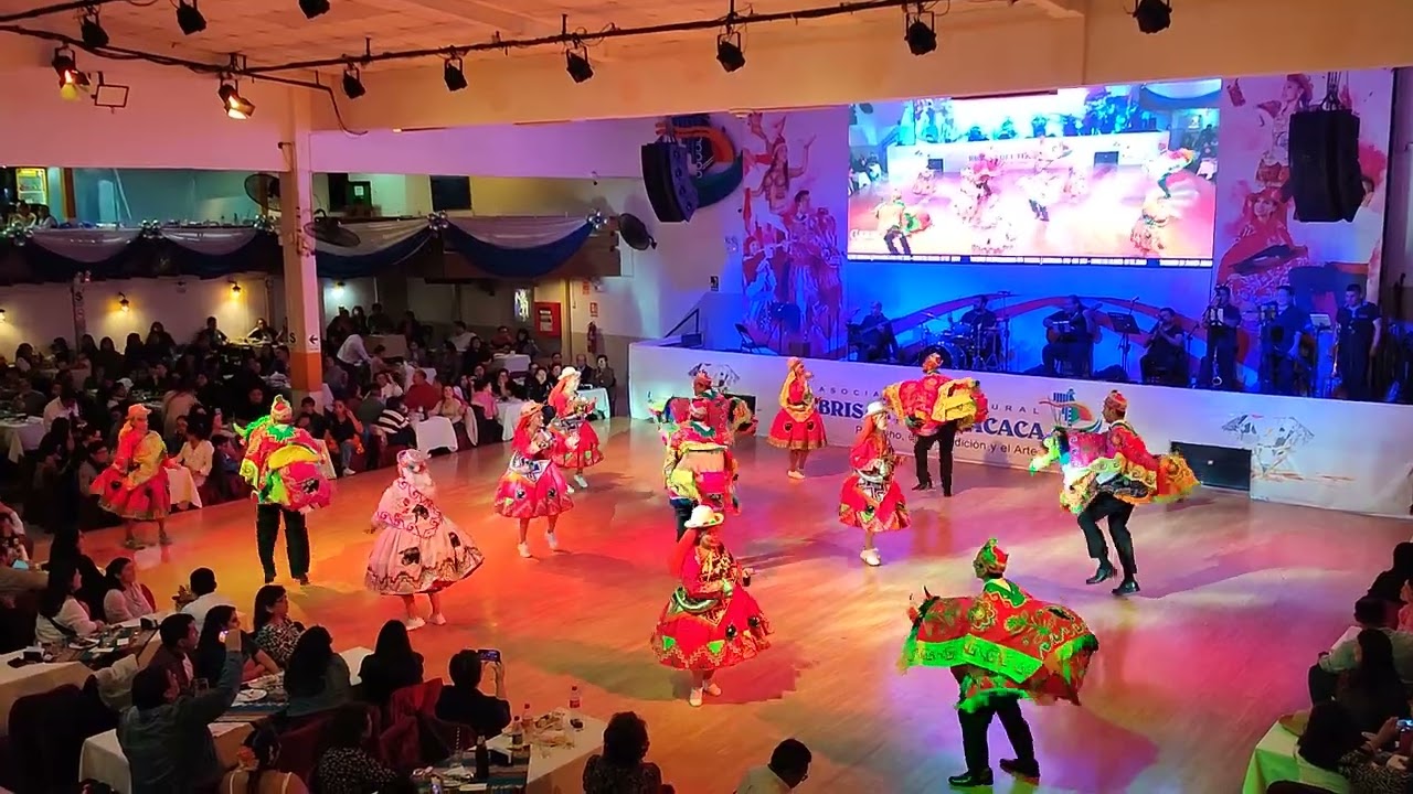 Waka Waka - Brisas del Titicaca Julio 2023