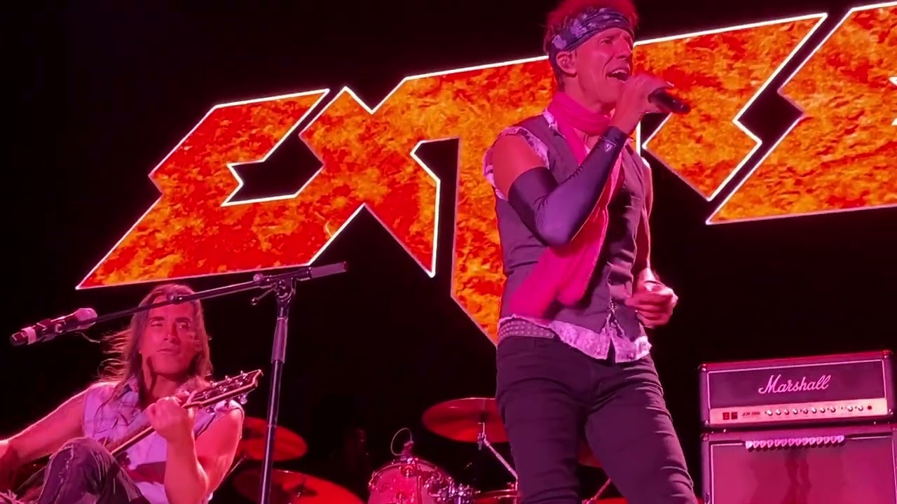 Extreme - “More Than Words” (w/Stairway To Heaven intro) - Bangor, ME 2022-09-04