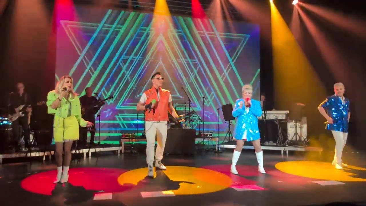 The Fizz Love The One You're With - Live The Stag Sevenoaks November 2025