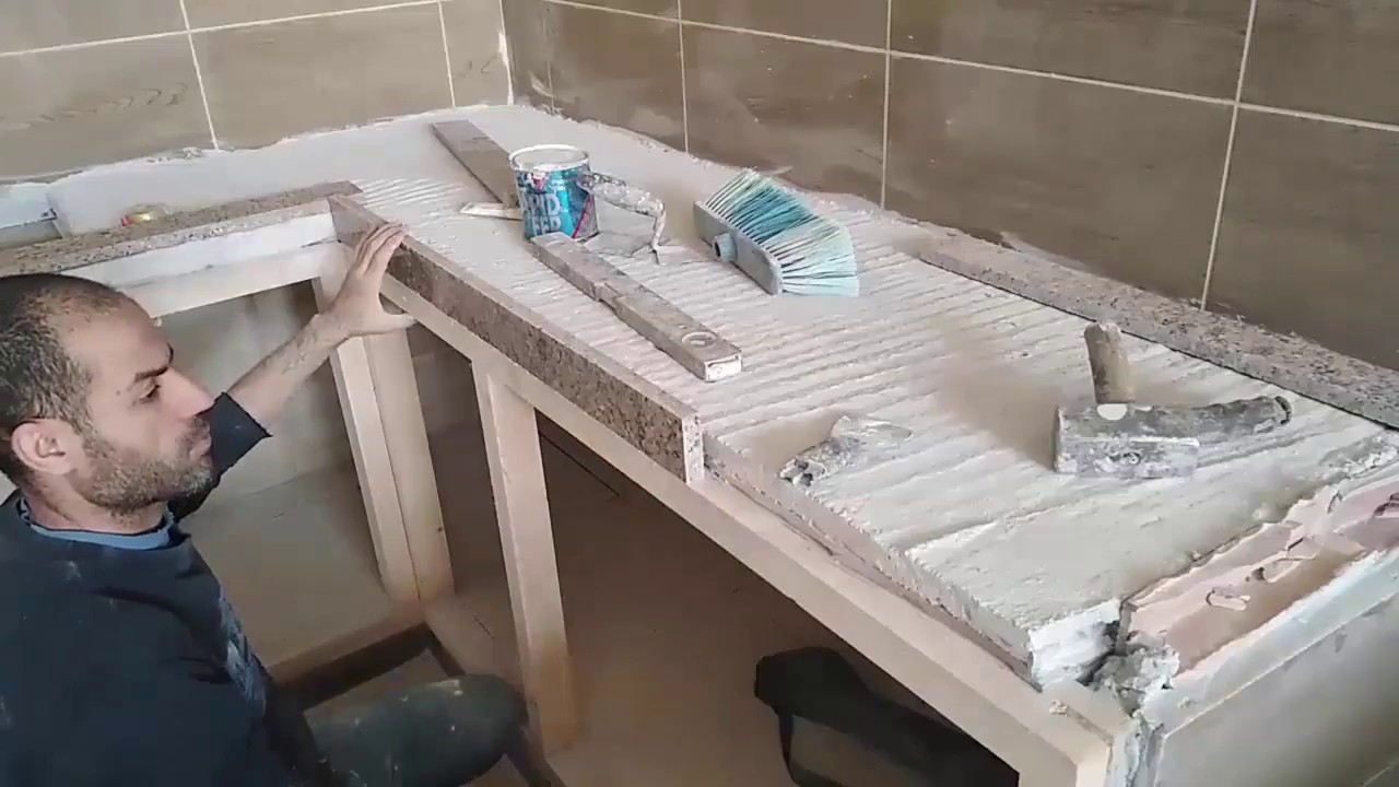 كيفية تركيب الرخام  المطبخ فوق الضالة  / granit roz porino