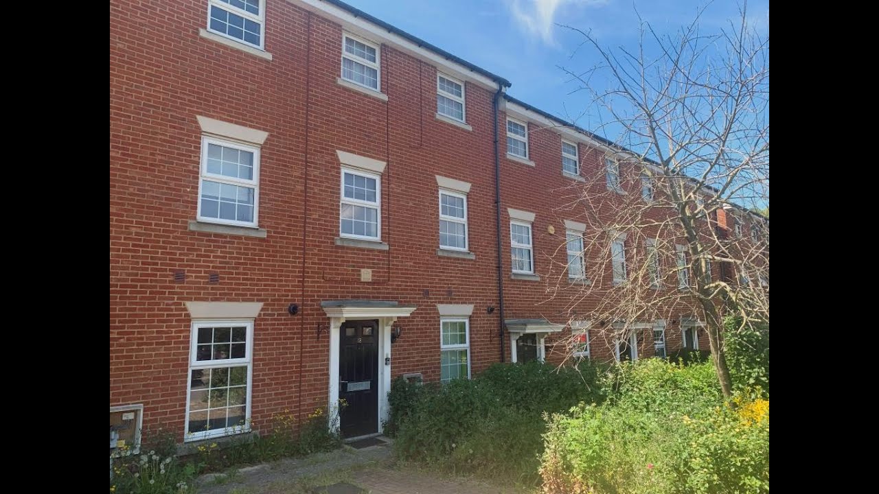 Lot 92 - July Online Auction - 18 Rileys Park Drive, Strood, Rochester, Kent