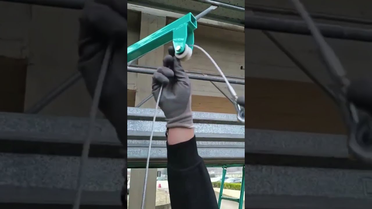ARGO montaggio su attacco a ponteggio / installation on scaffold attachment