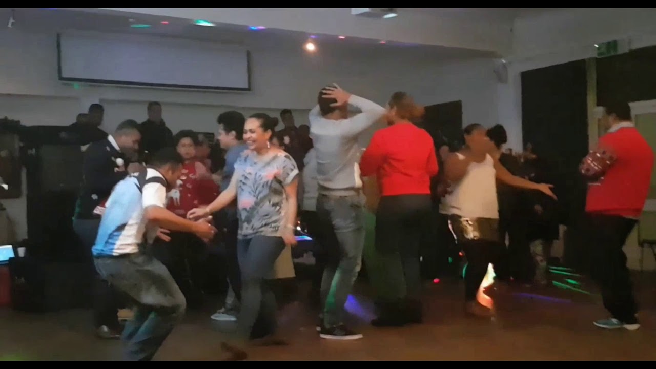 Akanisi Vakaloloma: Ru Tayabe: Marchwood Fijian Community Christmas Party