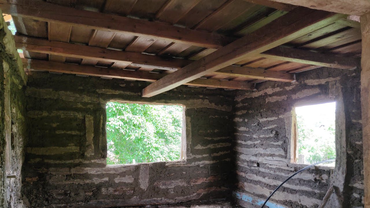 Casa din Salaj, Restaurata  dupa Metodele Vechi Traditionale