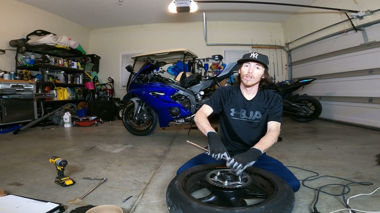 2020 Yamaha R6 Upgrades Chain & Sprocket Install