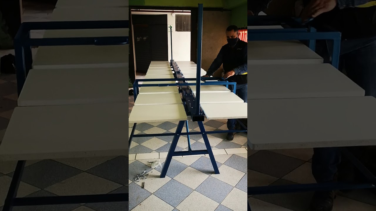 Mesa para estampado con sistema corredizo para secado de polos (estufa)