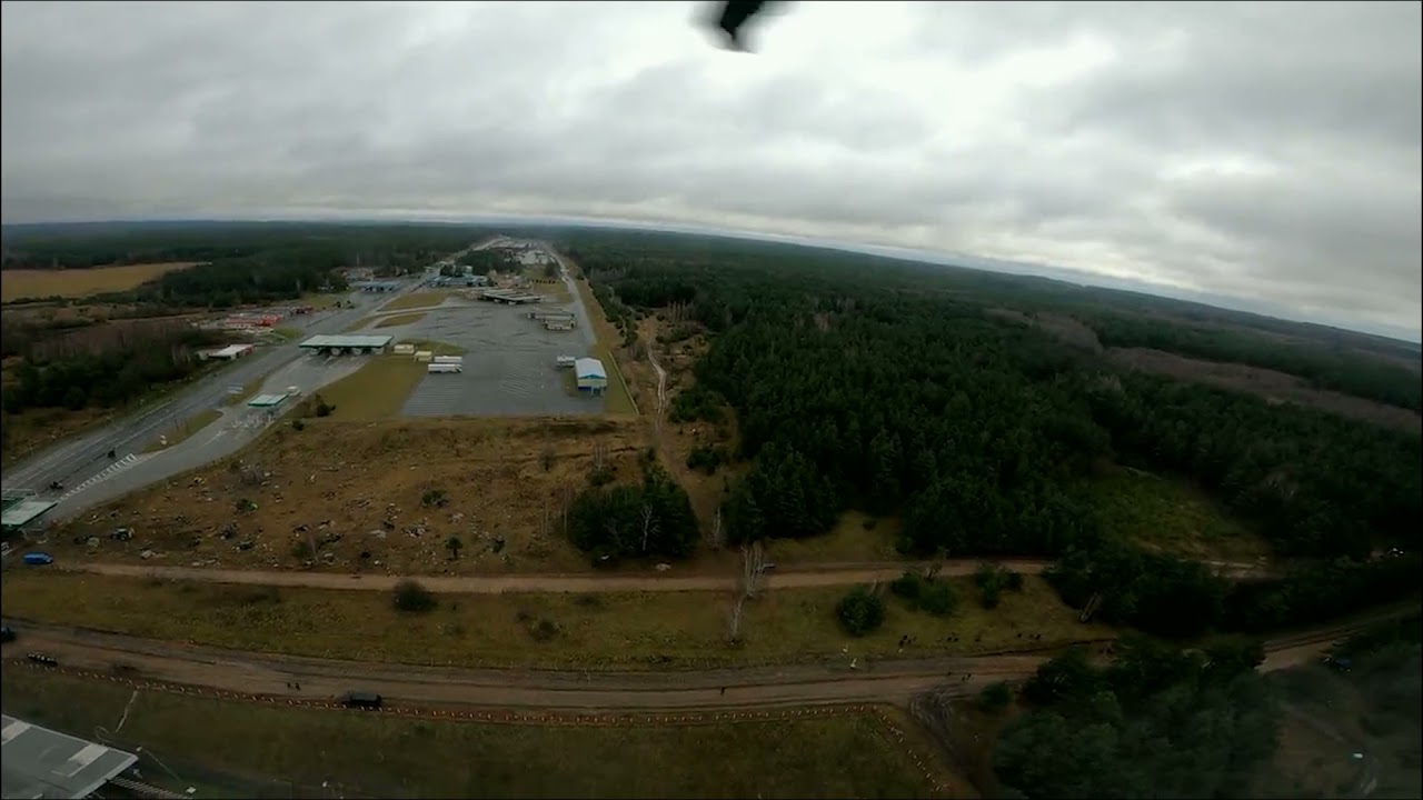 Policyjny śmigłowiec nad granicą w Kuźnicy | Poland Belarus border conflict
