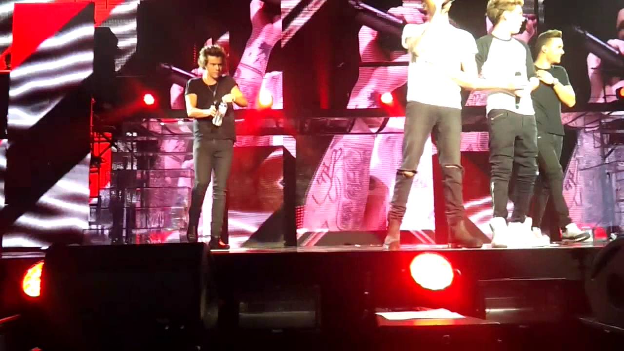 One Direction- Loved You First (front row) Adelaide 23/9/13