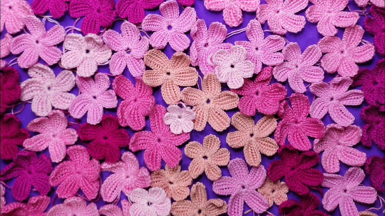 Vestido de crochê Isa com flor em ponto tunisiano