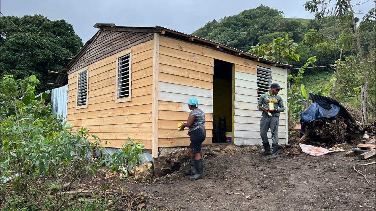 Así vamos con la casa de los hermanos Antonio y silvestre, necesitamos para hacer la cocina