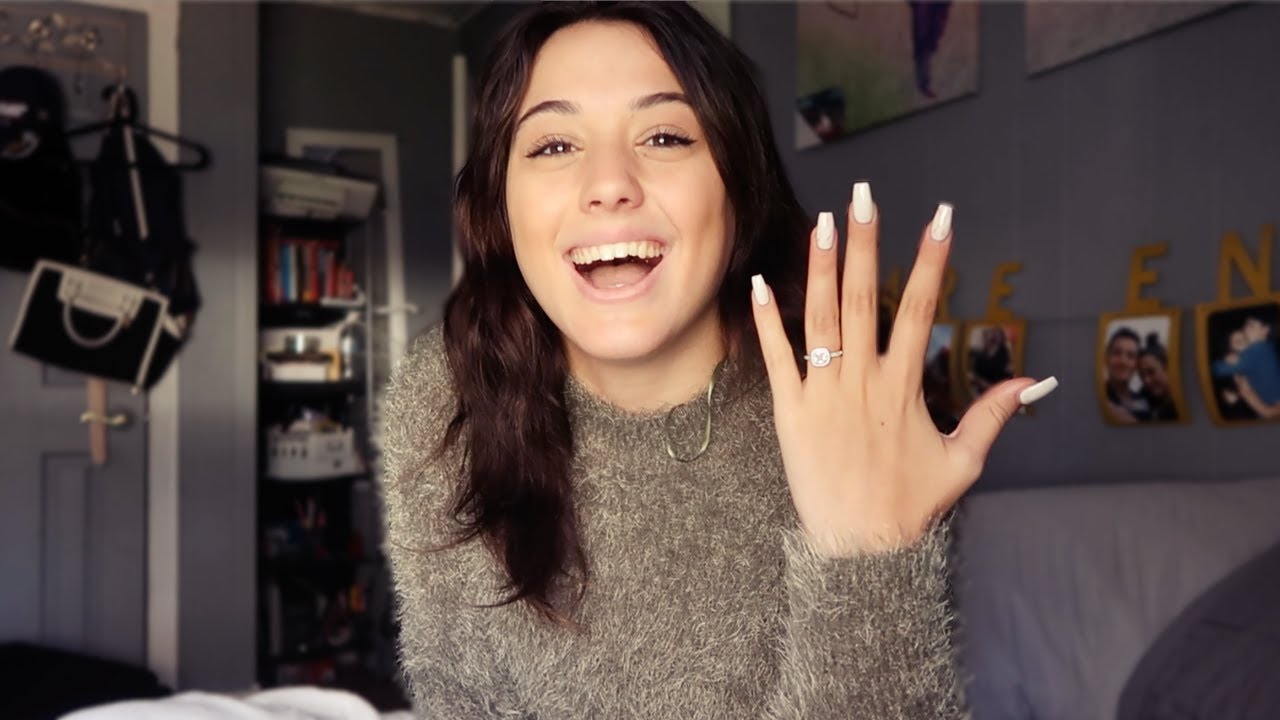 I'M ENGAGED!