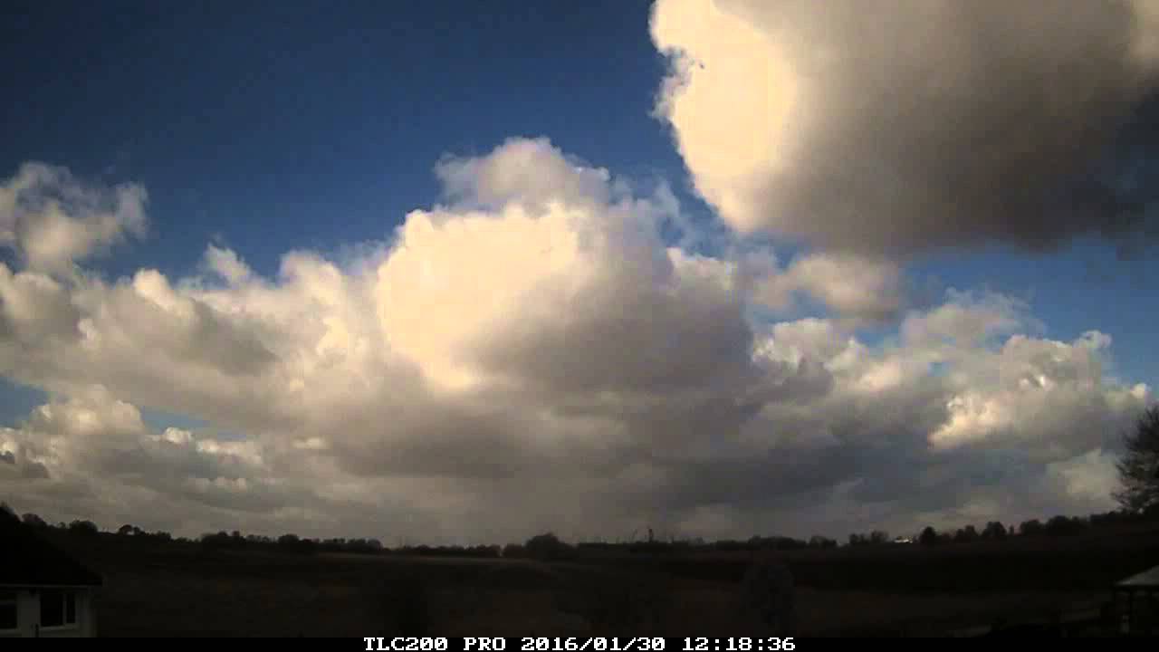 30th January 2016 time-lapse, Irlam: Wintry showers