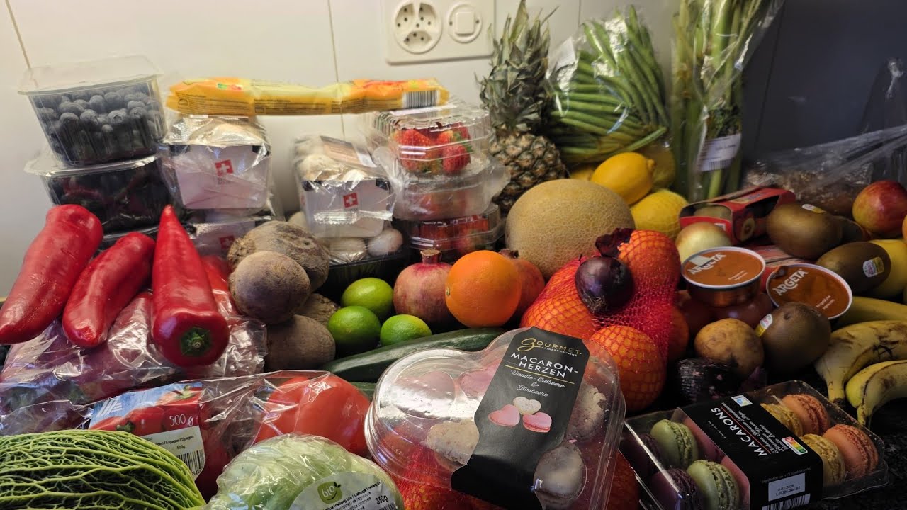 ШОК-распаковка в Швейцарии 🇨🇭 Получили продукты на 120 франков БЕСПЛАТНО!