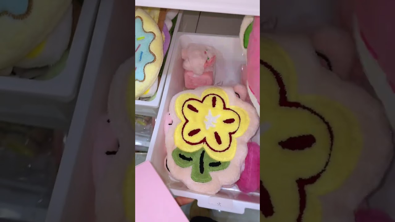 All melody!! All melody!!🥰🥰#usa #packingorders #asmr #mysteryscoop #diy #cute #luckyscoop #gift and 