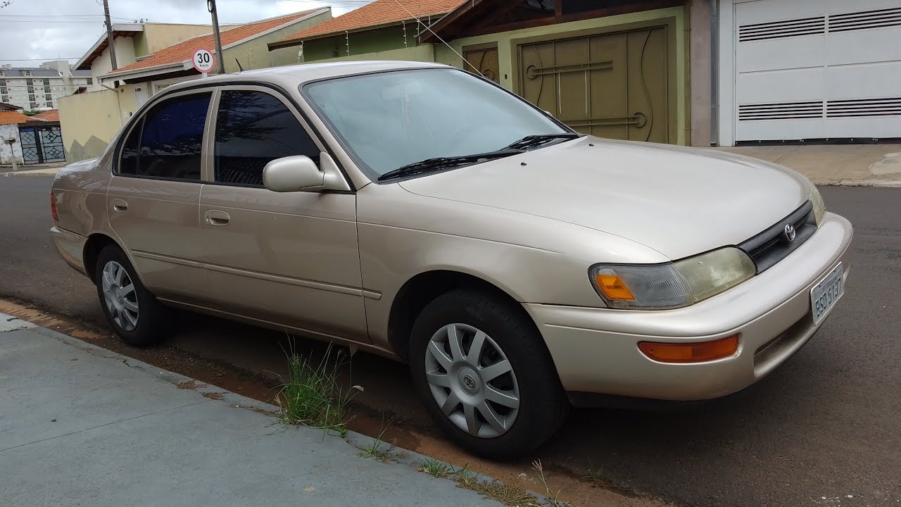TOYOTA COROLLA 1995 UM CARRO A FRENTE DO SEU TEMPO!!!