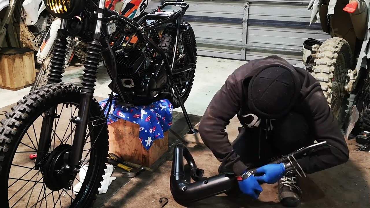 Suzuki TF125 Mud Bug - home build Coffe Racer/Tracker