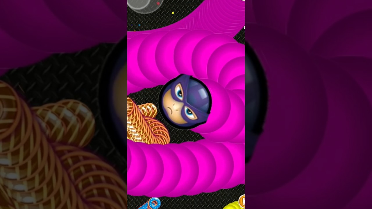 Worm zone io. Crazy Worm. Hero Hawkeye