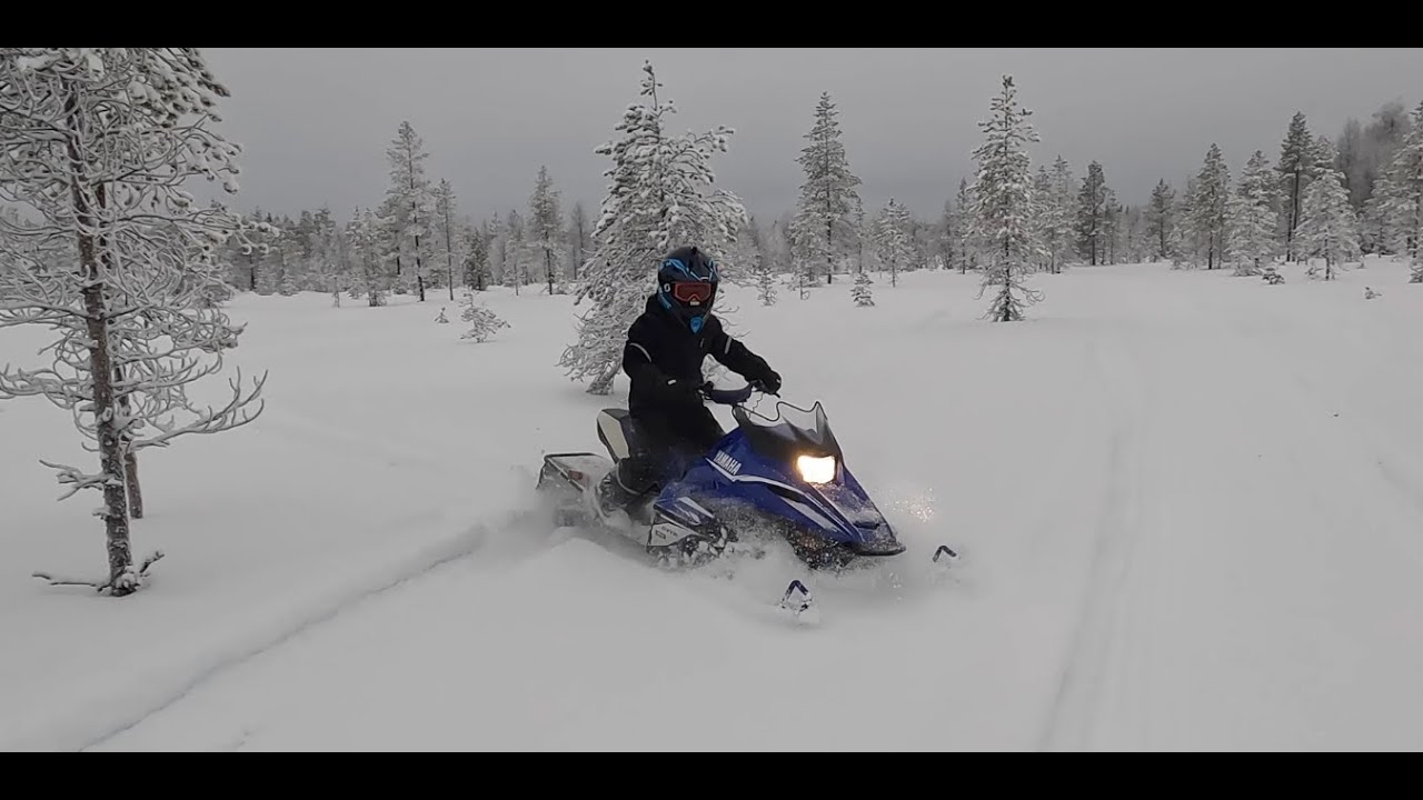 Kelkkailua kairassa - Yamaha SnoScoot