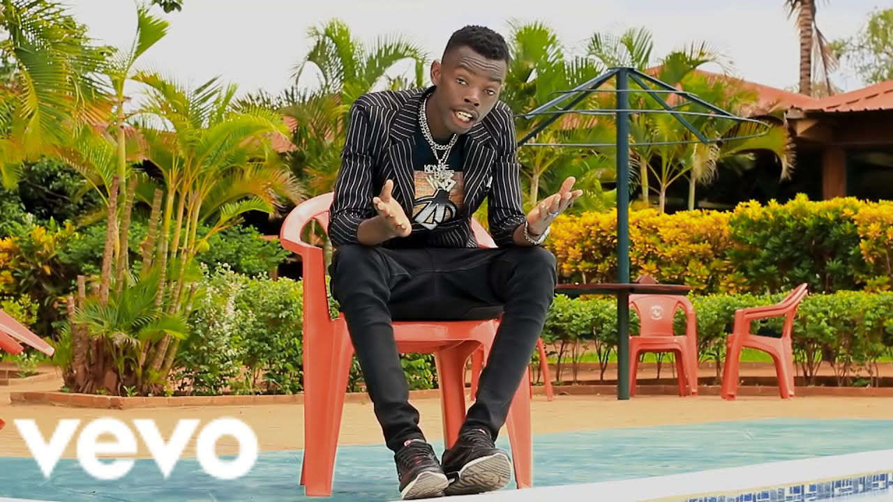 Erasme vitamina c feat rey anaconda nloko 2021 Oficial Video By Matthava Films   YouTube 855705320