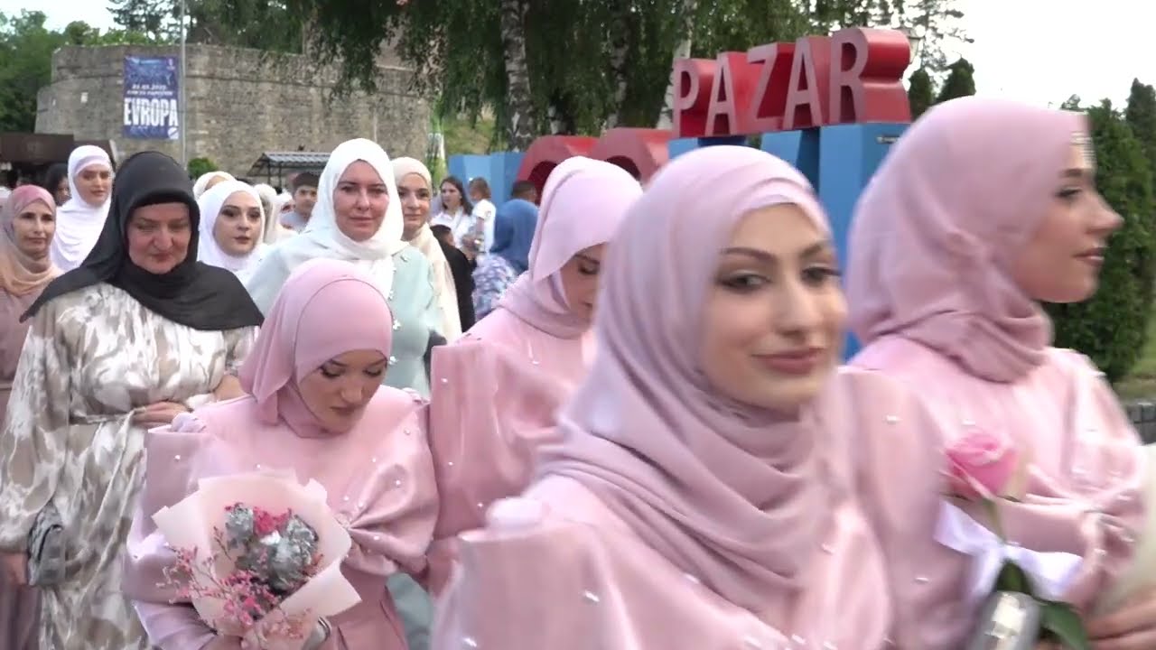 SVEČANA AKADEMIJA: Medresa "Sinan-beg" ispratila novu generaciju maturanata